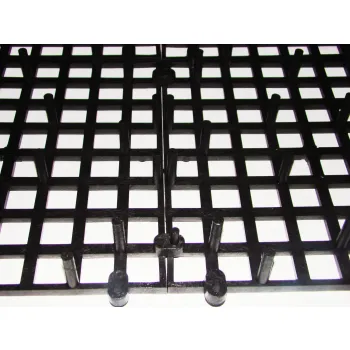 Ruszt podłogowy, plastikowy dla gołębi 1 m2